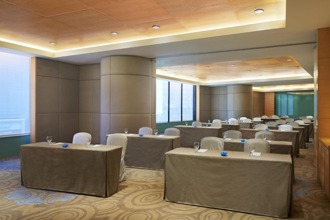Отель The Westin Куала-Лумпур Экстерьер фото Meeting room