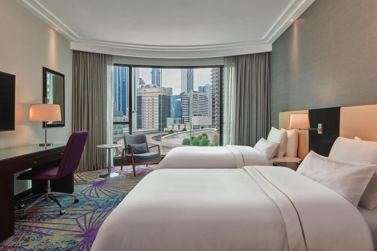Отель The Westin Куала-Лумпур Экстерьер фото Deluxe Room